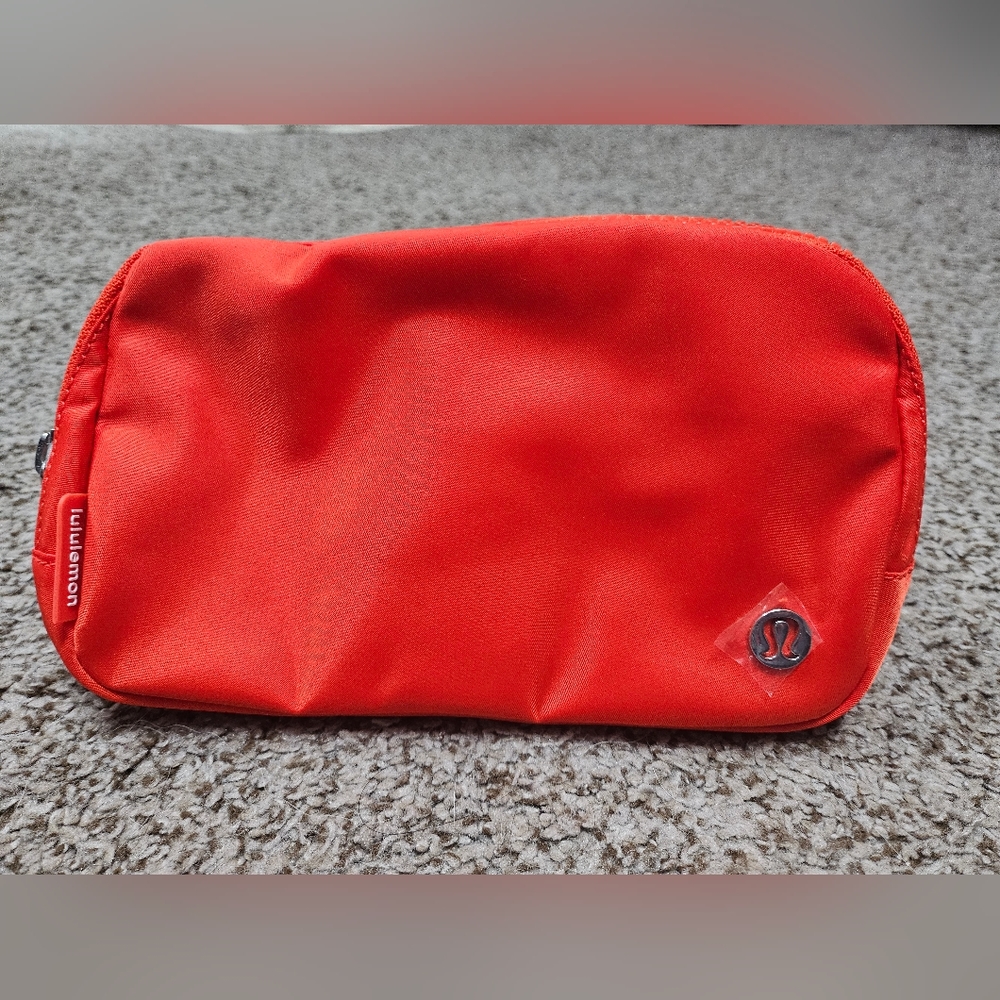 Lululemon Solar Orange Everyday Belt Bag 1L
